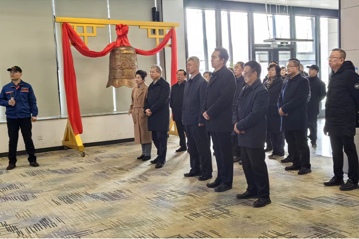 大事記 | 自治區政協主席陳雍帶領住寧全國政協委員調研PA集團中國機器人